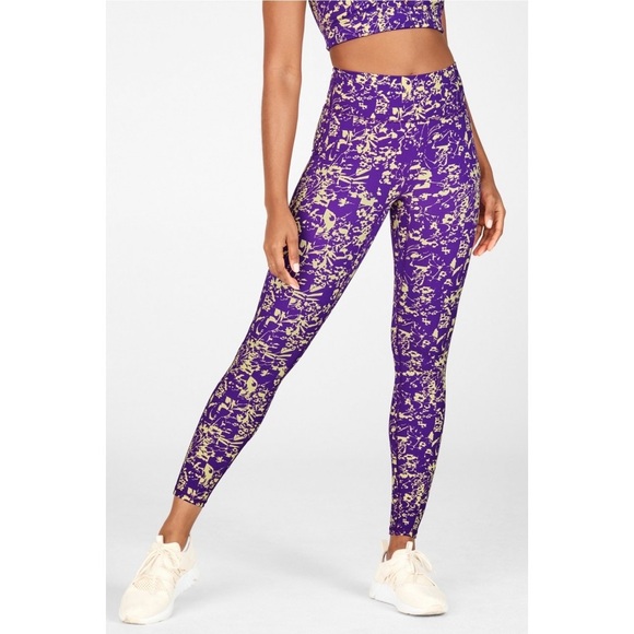 Fabletics Anywhere High Waisted Legging Motion365 purple yellow Floral Breakdown - Picture 2 of 5